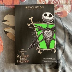 Makeup Revolution: The nightmare before Christmas